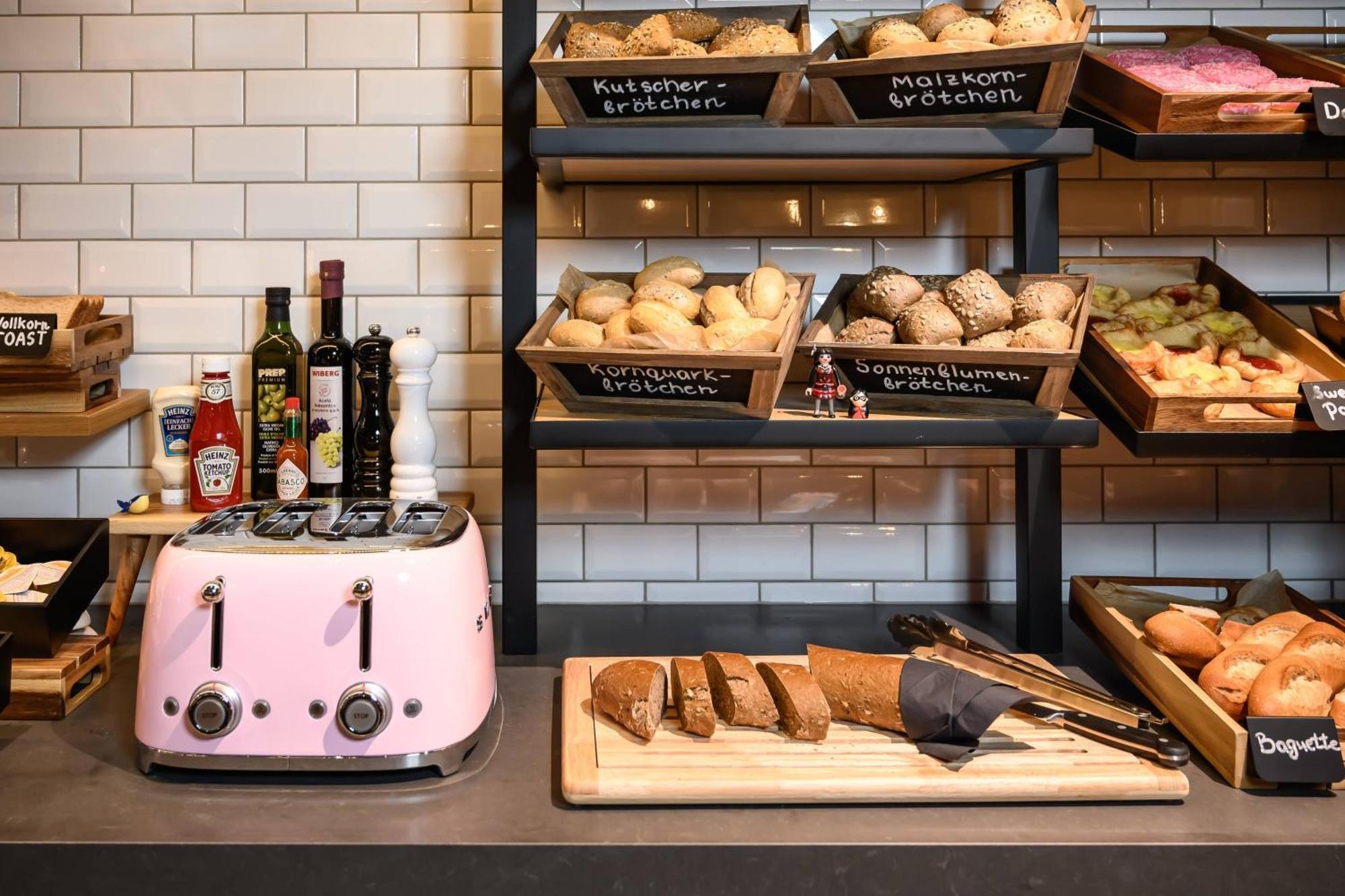 Moxy Dresden Neustadt المظهر الخارجي الصورة